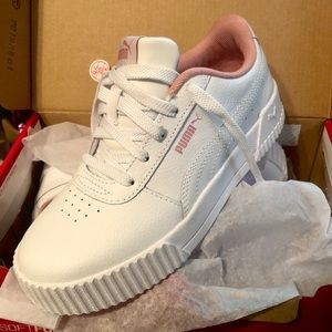 Girls Puma Sneakers